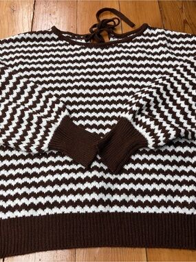 2XL Chevron Knit Sweater - Brown & White
